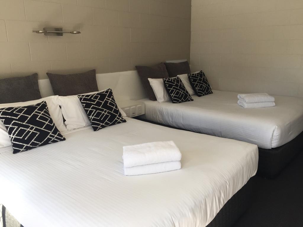 Buderim Fiesta Motel Tanawha Exterior photo