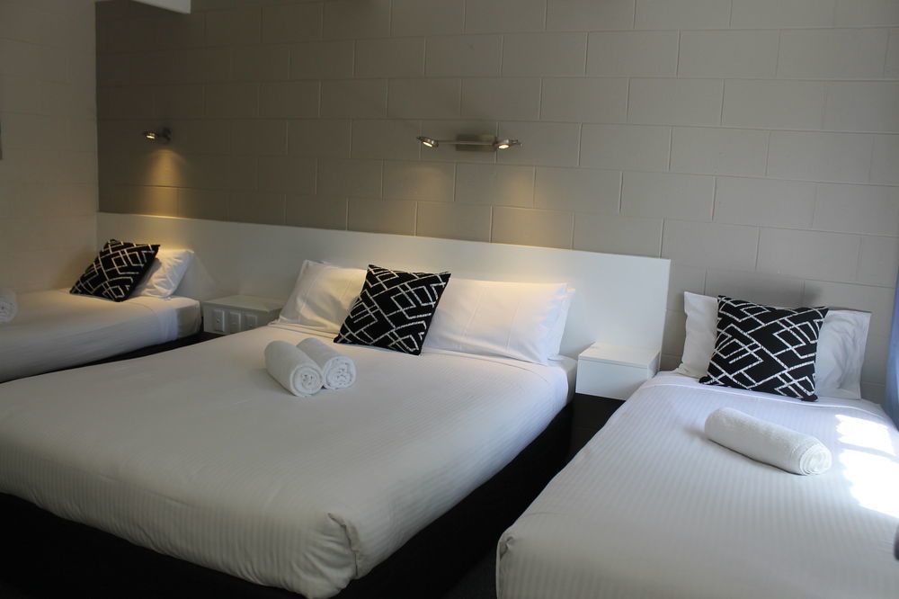 Buderim Fiesta Motel Tanawha Exterior photo